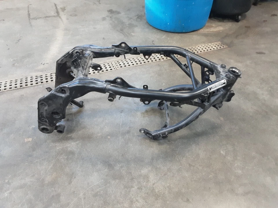 2014 14 13-15 Honda CBR500R CBR500 Main Frame Chassis Black *BOS ONLY*  - Image 1 of 4