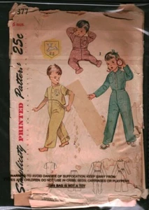 3377 Vintage Simplicity Sewing Pattern 1940s Infant Toddlers Two Piece Pajamas - Picture 1 of 2