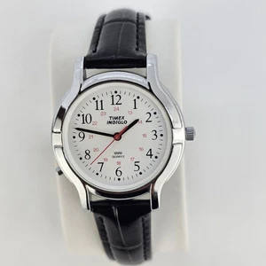 Reloj de Campo Timex Para Mujer 32MM Esfera Blanca Nuevo Cuero Negro Bandas Batería De Colección - Imagen 1 de 15