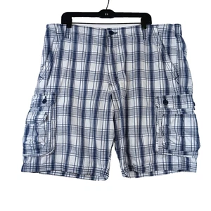 Lee Cargo Shorts Mens Size 42 White Blue Plaid 100% Cotton Legendary Wyoming - Picture 1 of 11