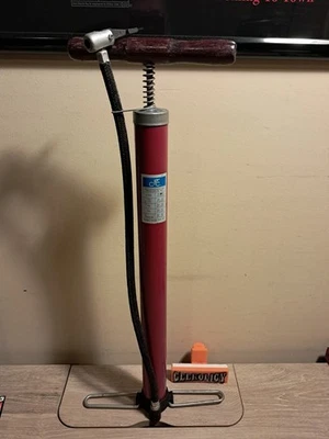 Bomba de piso para neumáticos de bicicleta vintage - Funciona  Foto 1 de 4