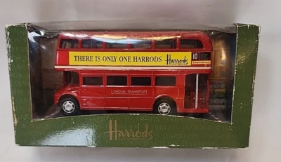 Corgi AEC Routmaster Harrods of Knightsbridge The Londoner Scale 1:64  - Image 1 of 3