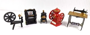 Vintage Dollhouse Lot Miniatures Hosehold items - Picture 1 of 4
