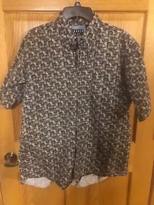 Trader Bay Short sleeve Large button front shirt Navy/tan pattern chest 25 in - Picture 1 of 3