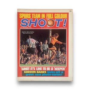 Shoot Magazin 12. Dezember 1970 Bob Moncur Newcastle Tottenham Iain Munro St Mir - Bild 1 von 1