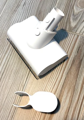 Dreame Cordless Vacuum Cleaner MINI BRUSH HEAD TOOL and pole tool holder-5-3/4"W - Image 1 of 4