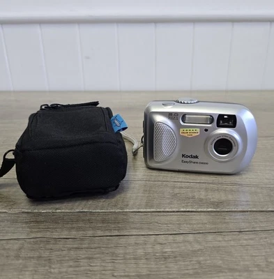 Kodak Digital Camera EasyShare CX6200 2.0MP Silver Tested - Image 1 of 4