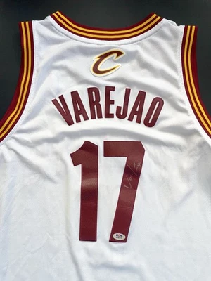 Anderson Varejao Signed Autographed Cleveland Cavaliers Jersey Psa/Dna Coa - Image 1 of 4