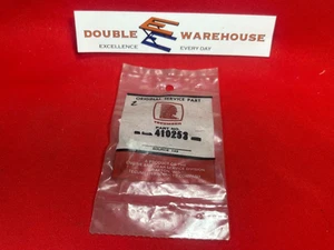 NOS OEM NIP Tecumseh 450252 Fuel Line Clamp SEALED! #2 - Picture 1 of 2