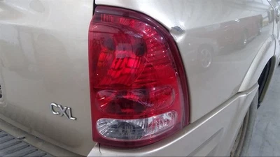 2004 Buick Rainier RH Tail Light Assembly - Used, Scuff Marks, OEM - Изображение 1 из 4