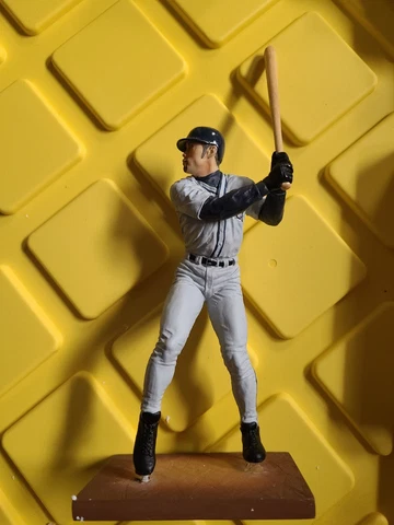 ☆ Ichiro Suzuki Salvino Prestige Series Limited Edition Figurine Mariners COA Cover