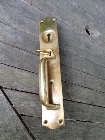 Brass Door Handle With Suffolk Thumb Latch & Keyhole 13" x 2.5" 33cms x 5.8cms Cover