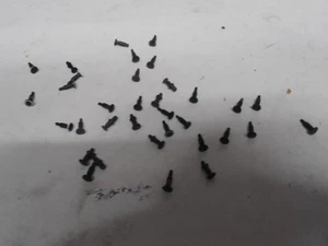 Trix Express Konvolut Puffer / Bastlerschrauben usw. - Bild 1 von 7