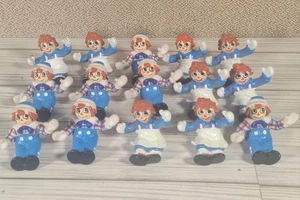 15 Vintage Raggedy Ann PVC Figuren 1988 MacMillan & andere  - Bild 1 von 5