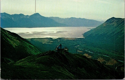 Foto 1 di 2