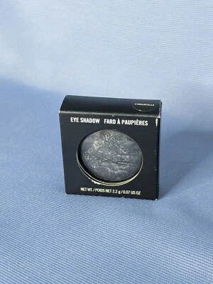 MAC Cinderfella Eye Shadow RARE Full Size NIB Global Ship - Bild 1 von 4