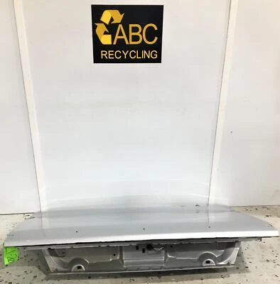 Dodge Challenger 2008-2014 maletero cubierta tapa plata brillante *sin alerón/luz* áspera Foto 1 de 4