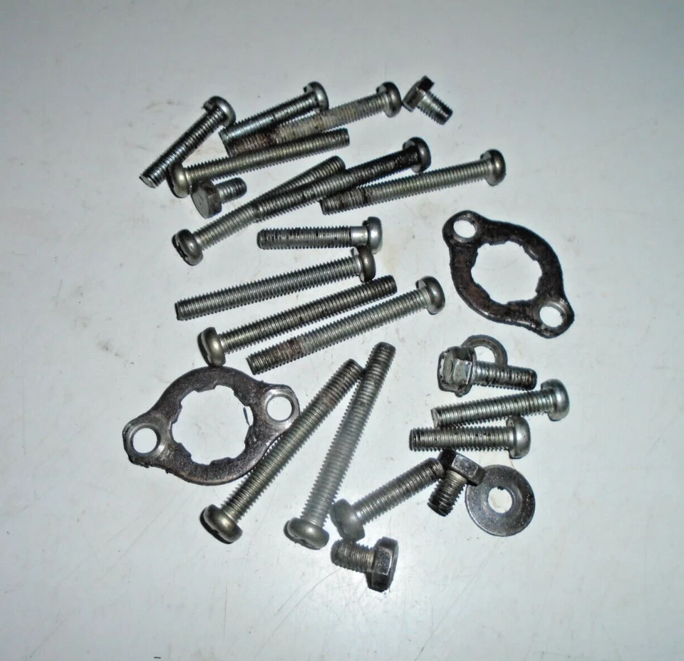 Vintage Honda CB100 CL100 Scrambler CL CB 100 Misc. Engine Parts #2 - Image 1 of 1