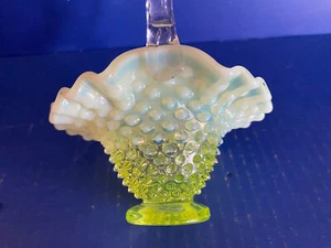 Vtg Fenton Green Opalescent Hobnail Ruffle Rim Basket w/Crimped Handle - GLOWS - Picture 1 of 10