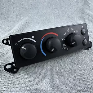 2008 Dodge RAM 1500 Temperature Control Climate AC Heat OEM Defrost 55057079AB - Picture 1 of 7
