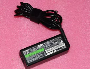 Sony VAIO Charger AC Adapter PA-1400-08SZ VGP-AC19V39 19.5V 2A - Picture 1 of 5