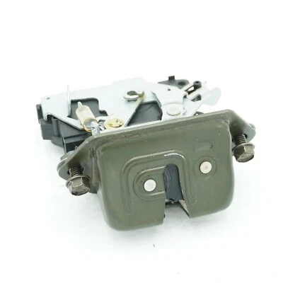 Actuador de bloqueo de puerta trasera con cierre de maletero Subaru Forester 2003-2008 63032SA000 2223 Foto 1 de 3