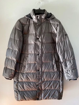 CHAQUETA ABRIGO ACOLCHADA LARGA MEZCLA PLUMÓN PREMIUM EMPAQUETABLE CALVIN KLEIN PARA HOMBRE TALLA L Foto 1 de 4