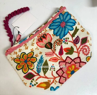 BOLSO DE ASEO ZARA MUJER NUEVO CON ETIQUETAS SS25 BORDADO ESTAMPADO FLORAL 4751/017/330 Foto 1 de 3