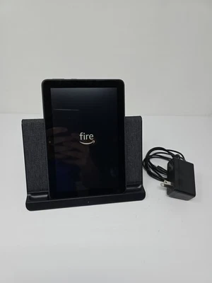 Tablet Amazon Fire HD 8 Plus 10ª Generación 32GB 8" WiFi y Base de Carga Inalámbrica Foto 1 de 4