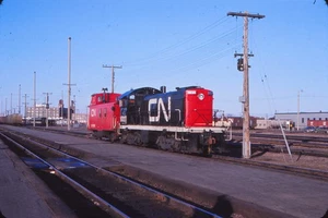 CN 8227 (212) Orig Col Slide - Picture 1 of 1