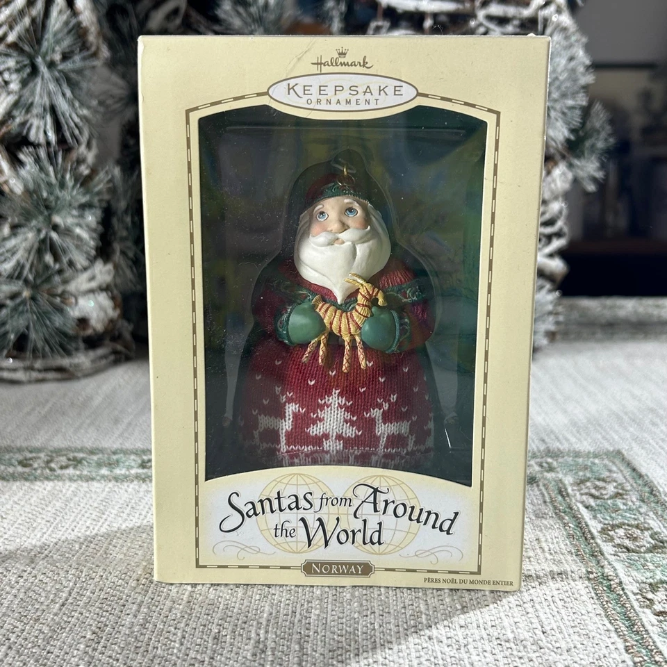 Hallmark Keepsake Ornamento Papá Noel de todo el mundo Noruega 2004 hecho a mano Foto 1 de 4