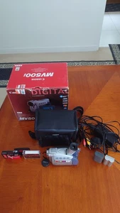 Canon MV500i Camcorder 18x Zoom Digital Video Camera In Great Condition. With Ba - Picture 1 of 11