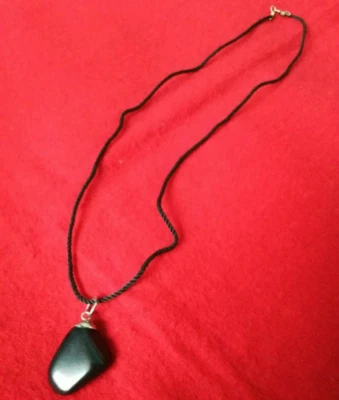 Colgante hecho a mano con piedra de ónix - Imagen 1 de 4