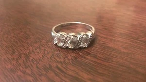 STERLING SILVER NATURAL GENUINE 0.6CT 3-STONE BLUE AQUAMARINE & DIAMOND RING - Picture 1 of 10