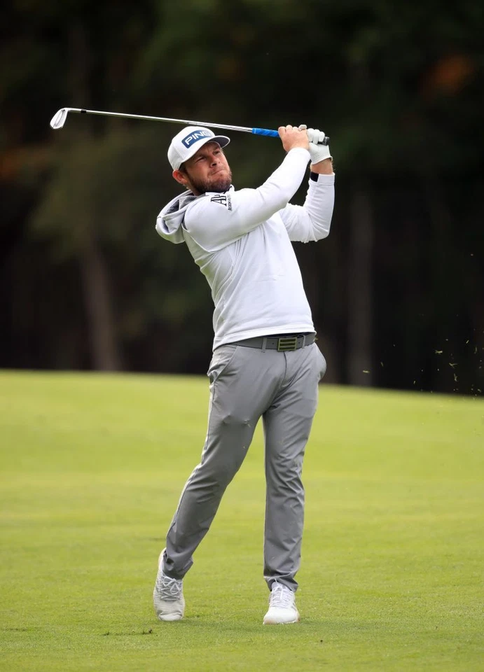 Tyrrell Hatton foto 8x10 não assinada A - Imagem 1 de 1