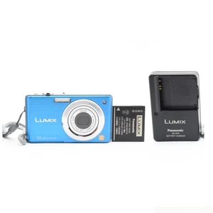 Panasonic Lumix DMC-FS7 Blue Compact Digital Camera 10MP w/Charger from Japan - Picture 1 of 12