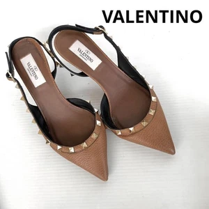 Valentino RockStud Leder Riemchen Pumps Gr. 36 schwarz mittelhoher Absatz spitz zulaufend - Bild 1 von 24