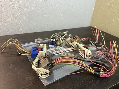 p56049888ah TIPM WIRE PLUG PIGTAIL SET ONLY 06-08 RAM Dodge Mopar - Image 1 of 4