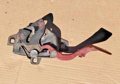 Alfa Romeo 147, GT CAPÓ BLOQUEO MECANISMO (usado) 60695687 Foto 1 de 4