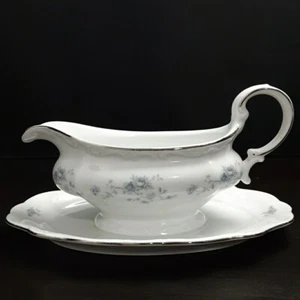 Vintage Johann Haviland Blue Garland Gravy Boat With Attached Underplate - Picture 1 of 5