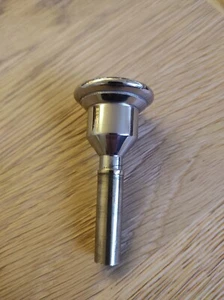Mundstück Posaune/ Bariton/ Euphonium/ Tenorhorn  - Bild 1 von 2