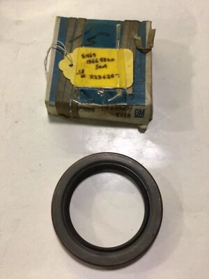 Sello de aceite de piñón diferencial NOS GM 80 88 Chevrolet C50 C60 C70 15665320 2 Foto 1 de 3