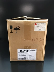 Thermo Scientific REF 169900 Nunc Non-treated Flasks 25cm² For cell Culture - Picture 1 of 24
