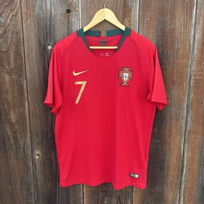 Camiseta de fútbol Nike Copa Mundial Portugal 2018 / Cristiano Ronaldo 7 talla M Foto 1 de 4