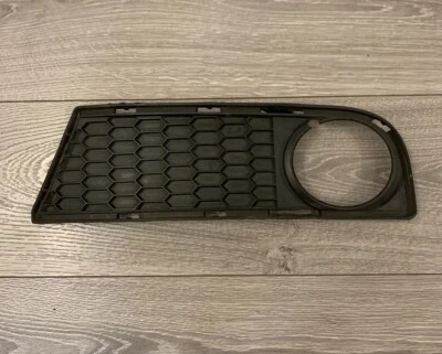 BMW 1 СЕРИЯ E82 E88 M SPORT N/S ЛЕВЫЙ ПАССАЖИР ПРОТИВОТУМАННЫЕ ФАРЫ РЕШЕТКА ОТДЕЛКА 8054485 - Изображение 1 из 4