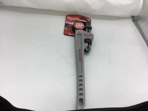 Milwaukee Aluminum Wrench 18 in Pipe, Style A 48-22-7218V - Picture 1 of 4