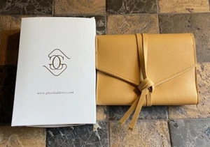 Glass Ladder & Co. The Katherine NWT Tech Organizer Roll Up Clutch Honey - Picture 1 of 3