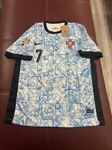 Cristiano Ronaldo #7 Portugal National Team 2024-2025 Away Jersey Kit - Men’s XL - Picture 1 of 2