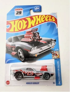 HOT WHEELS RODGER DODGER 77/250, CELEBRATION RACERS 5/10 - Foto 1 di 1