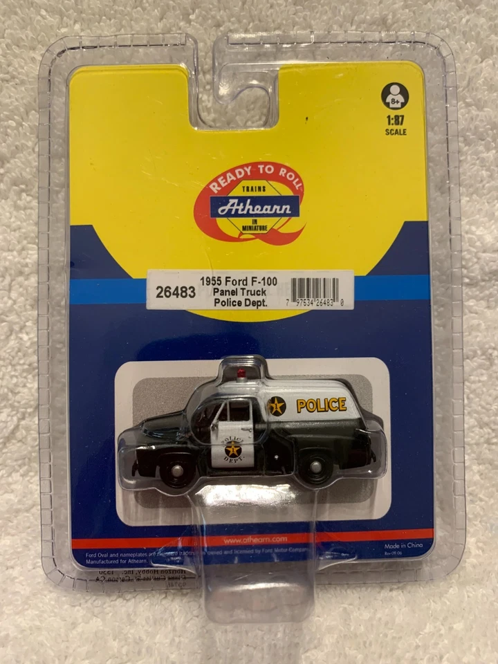 Athearn HO 55' Ford Panel Truck Police 26483